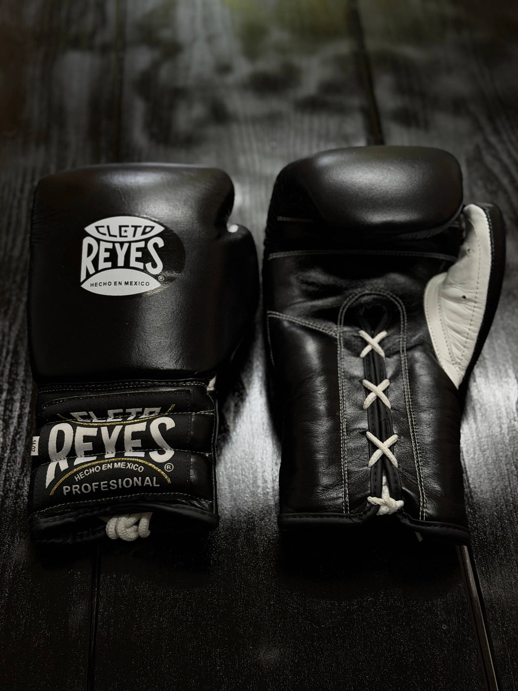 Cleto Reyes Boxing Gloves Black/White Padded Leather Gloves Front View