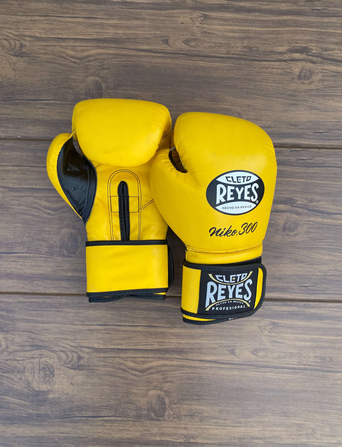 Cleto Reyes Boxing Gloves Yellow/Black Curved Leather Gloves for MMA Training