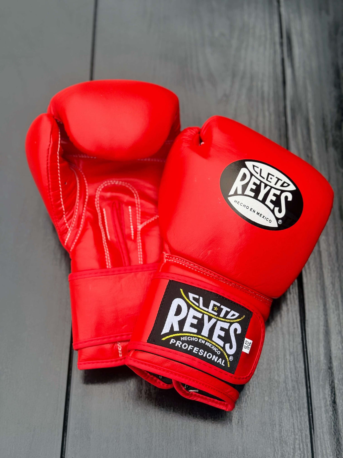 Cleto Reyes Boxing Set Red Gloves High Quality Training Equipment Gloves