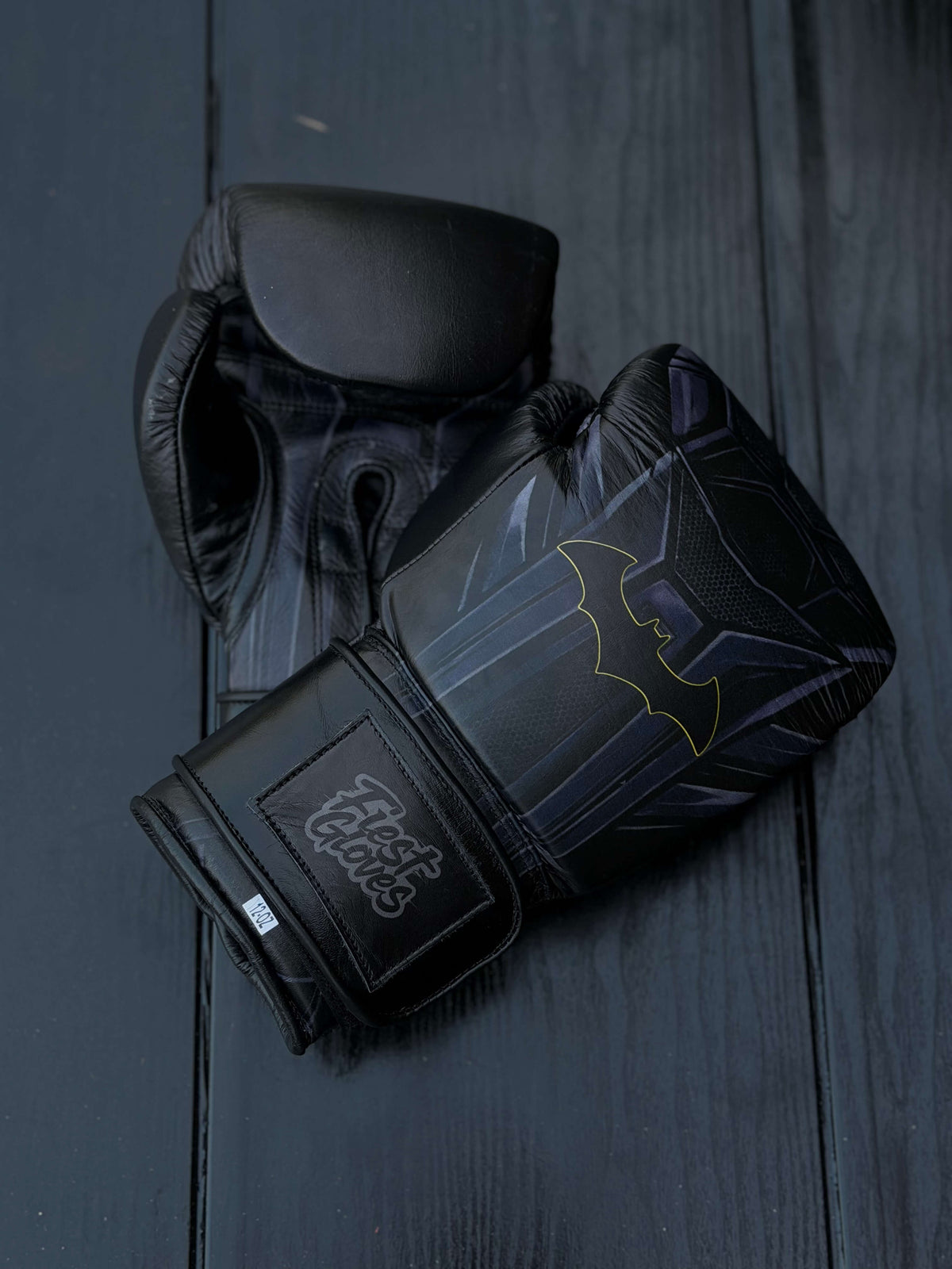 Fiest Boxing Set Winning Style Batman  Black Leather Gloves