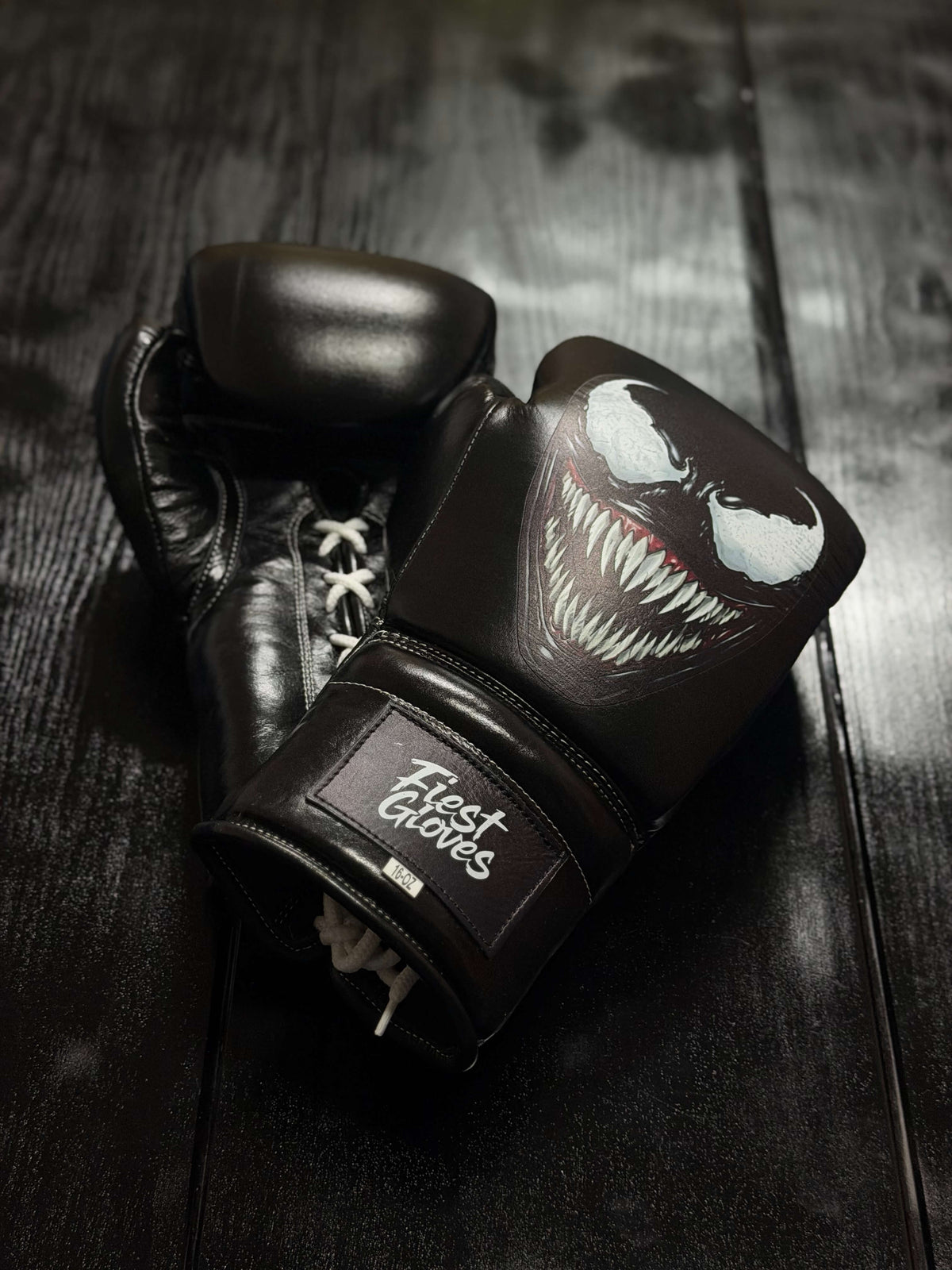 Fiest Winning Style Boxing Sets Black Venum Style Leather Gloves