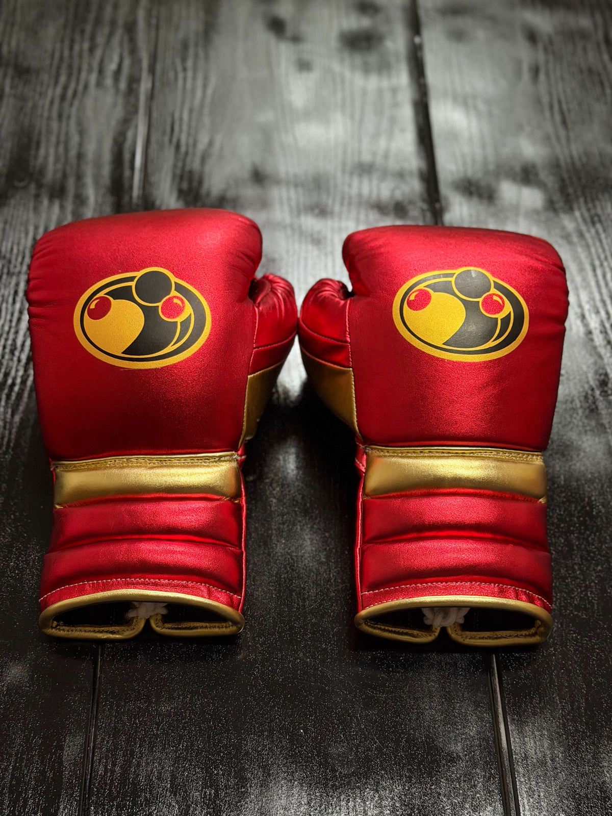 Grant Boxing Sets Red/Gold Leather Gloves Back View