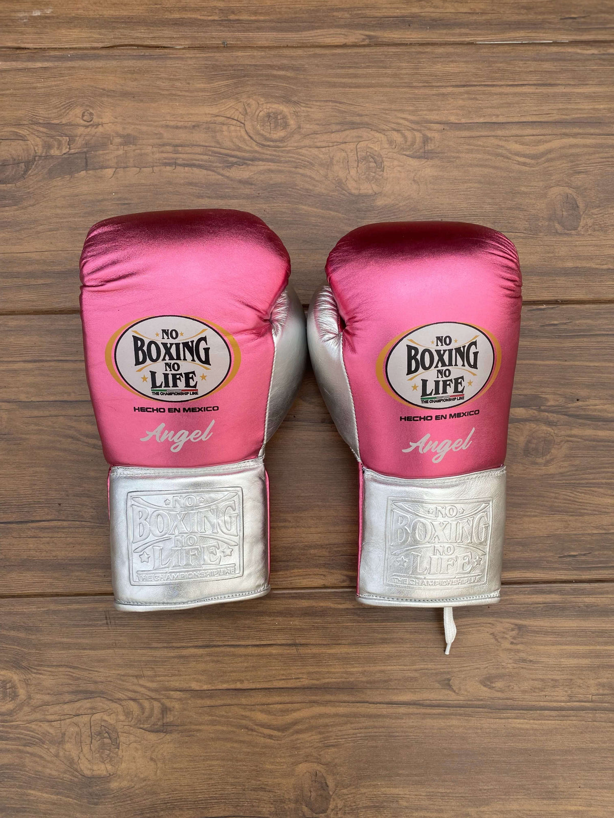 No Boxing No Life Gloves Pink/Silver  Curved Leather Gloves Back View
