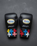 Winning Boxing Gloves Black Chrome Heart Style Leather Training Gloves for Heavy Training