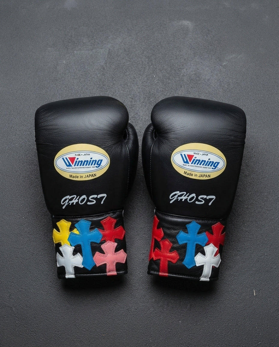 Winning Boxing Gloves Black Chrome Heart Style Leather Training Gloves for Heavy Training