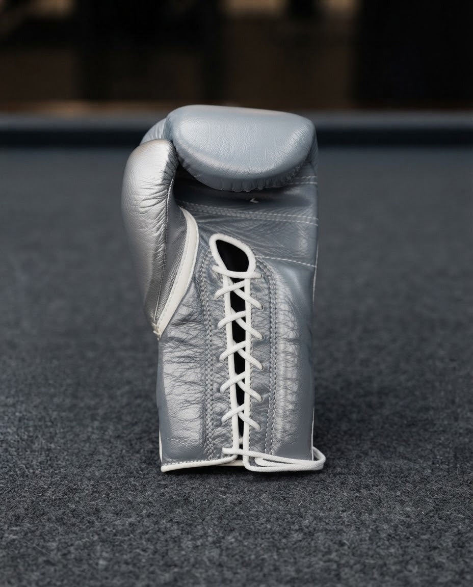 Winning Boxing Gloves Grey/Silver Padded Leather Gloves Front View