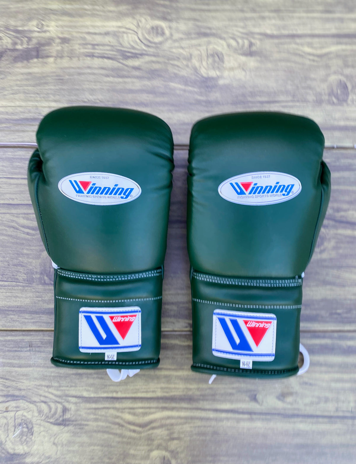 Winning Green Boxing Set Fitness Training Gloves Back View
