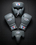 Winning Boxing Sets Grey Leather Gloves and Mitts for Sparring